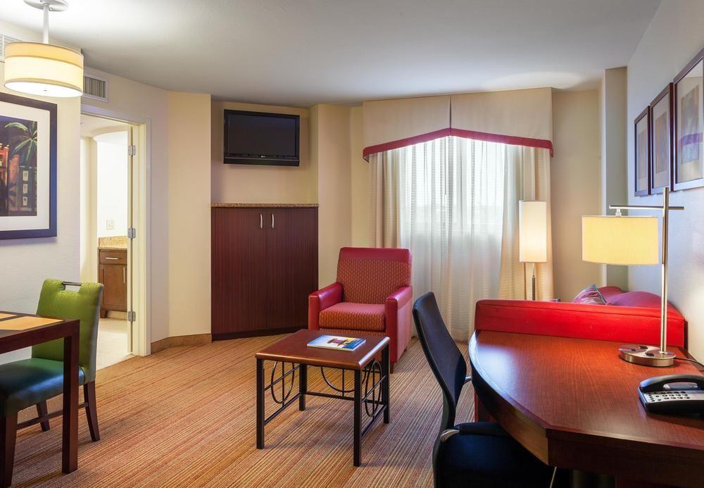 Residence Inn By Marriott Miami Airport Dış mekan fotoğraf