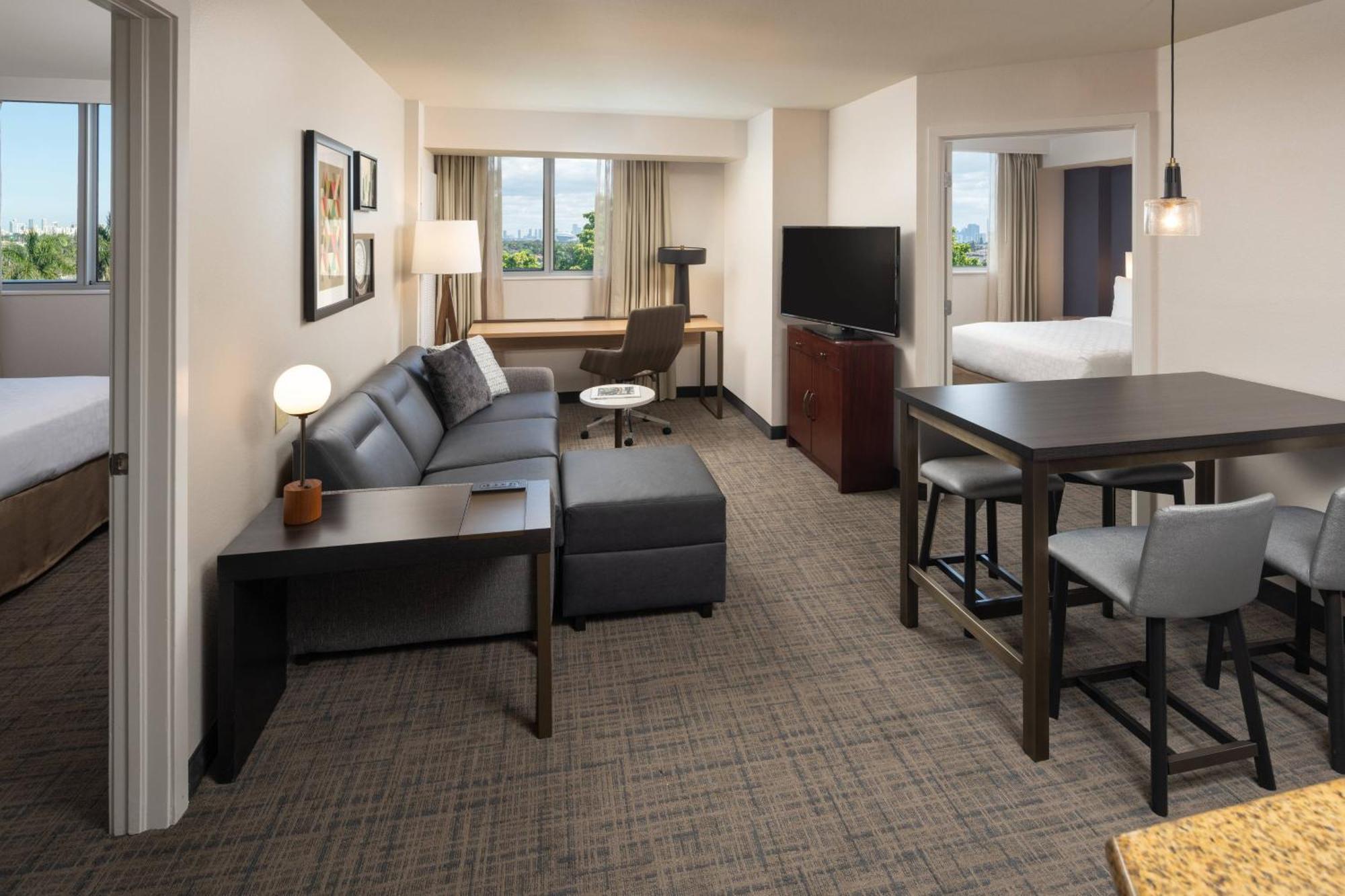 Residence Inn By Marriott Miami Airport Dış mekan fotoğraf