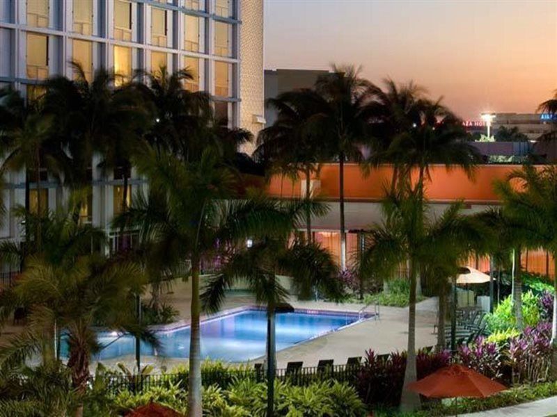 Residence Inn By Marriott Miami Airport Dış mekan fotoğraf